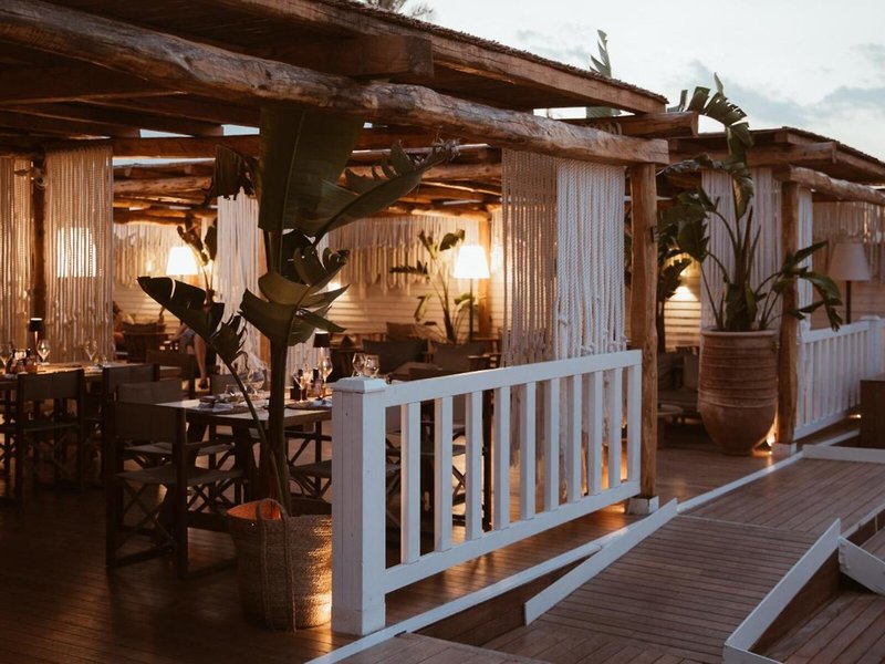 Cumeja Beach Club & Hotel 23 - Restaurant