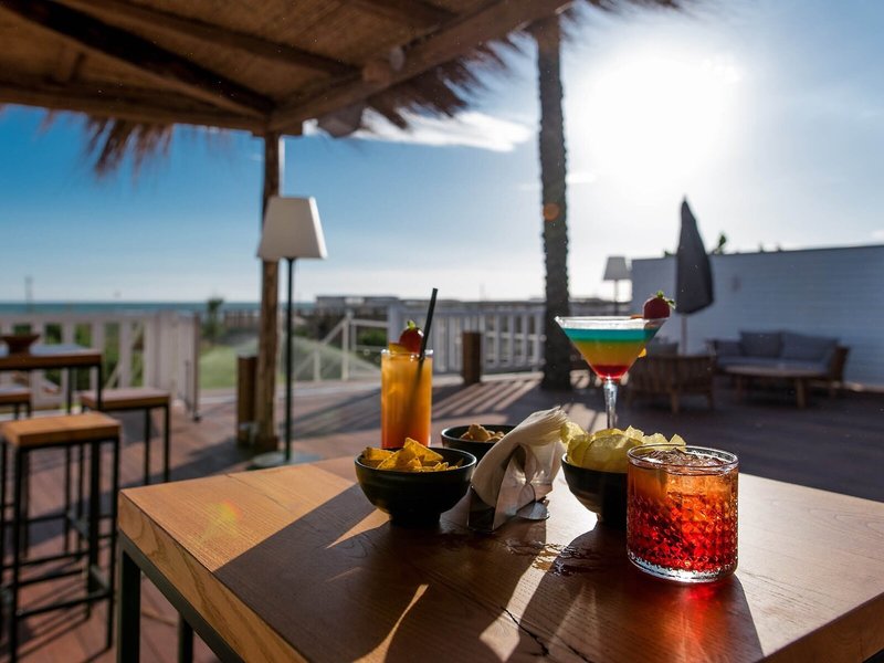 Cumeja Beach Club & Hotel 26 - Restaurant