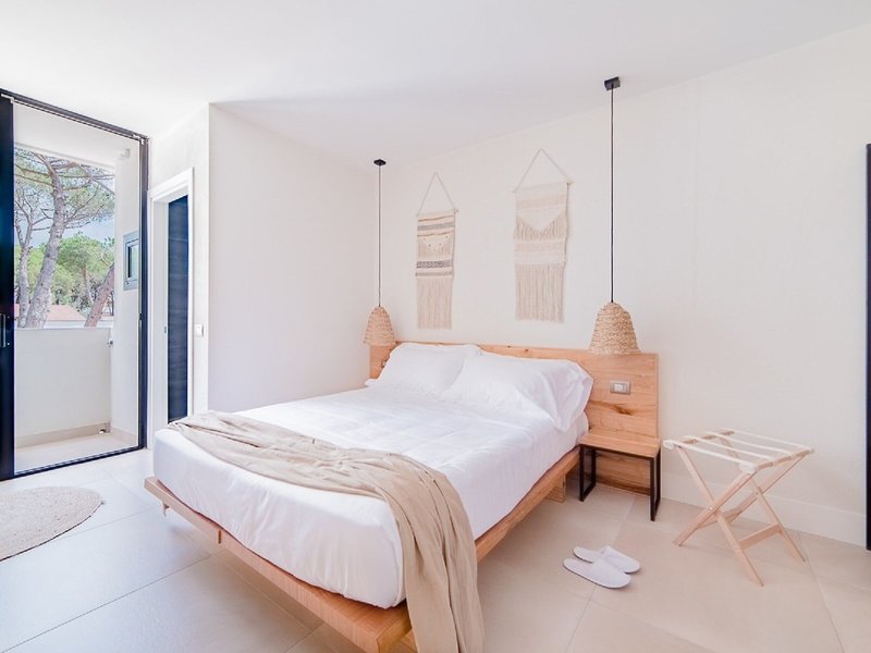 Cumeja Beach Club & Hotel 32 - Room Example