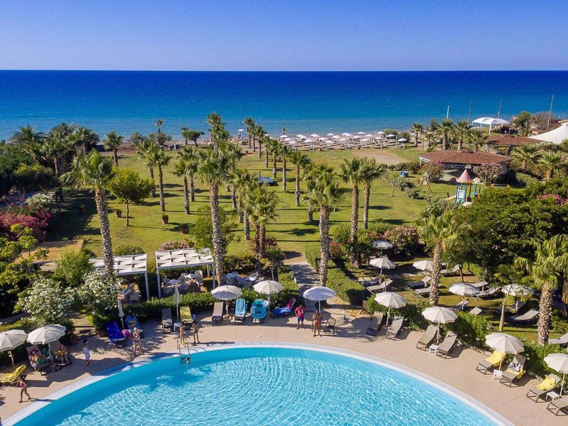 Acacia Resort 2