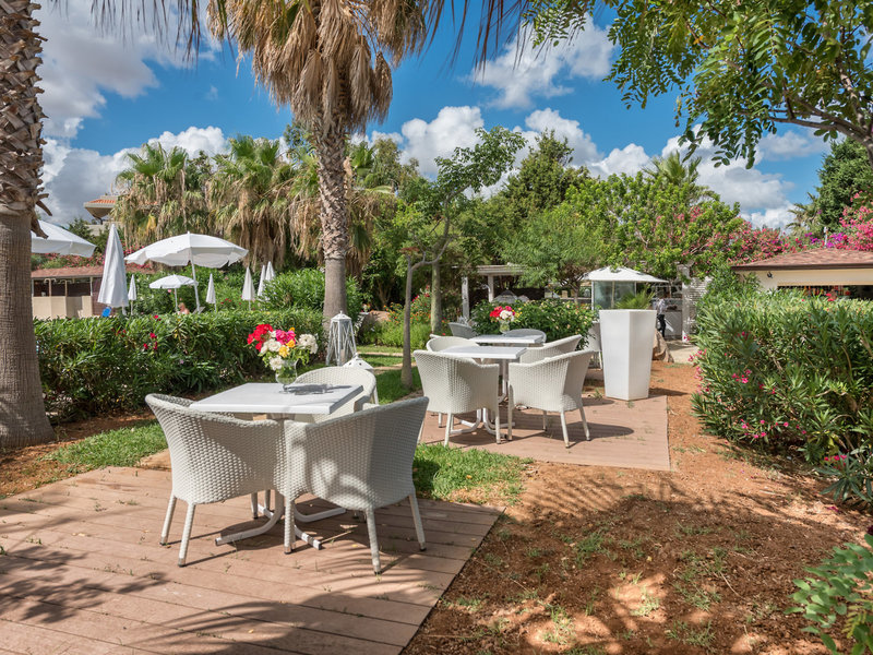 Acacia Resort 34