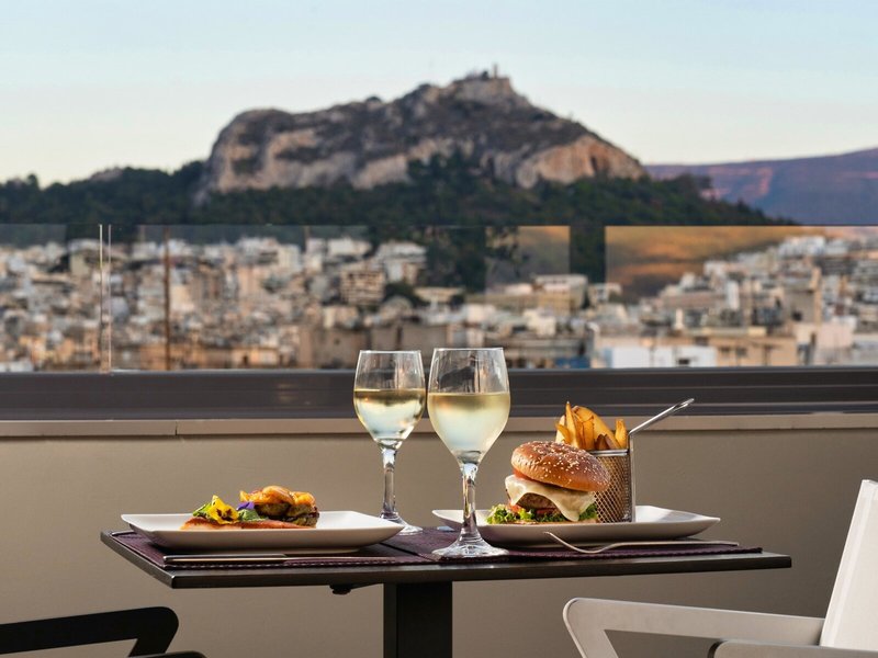 Polis Grand 8 - Restaurant