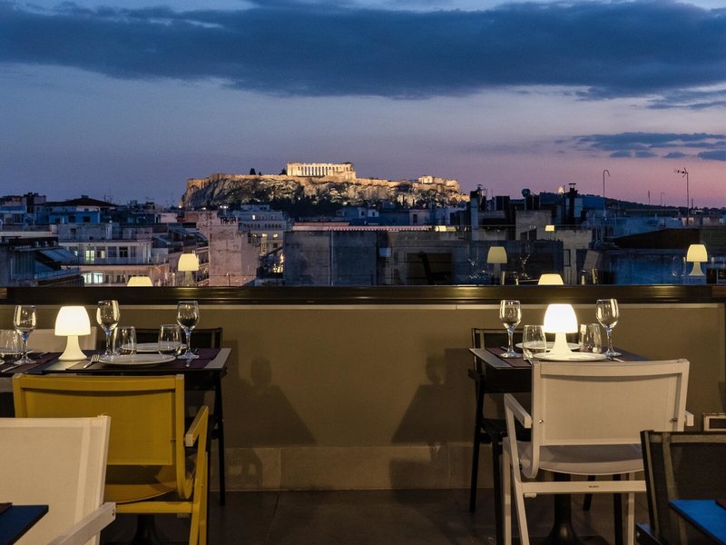 Polis Grand 10 - Restaurant