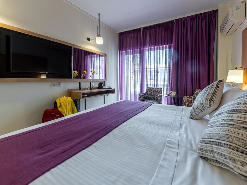 Polis Grand 15 - Room Example