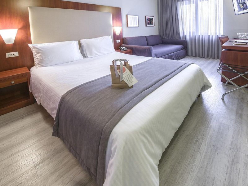 Polis Grand 22 - Room Example