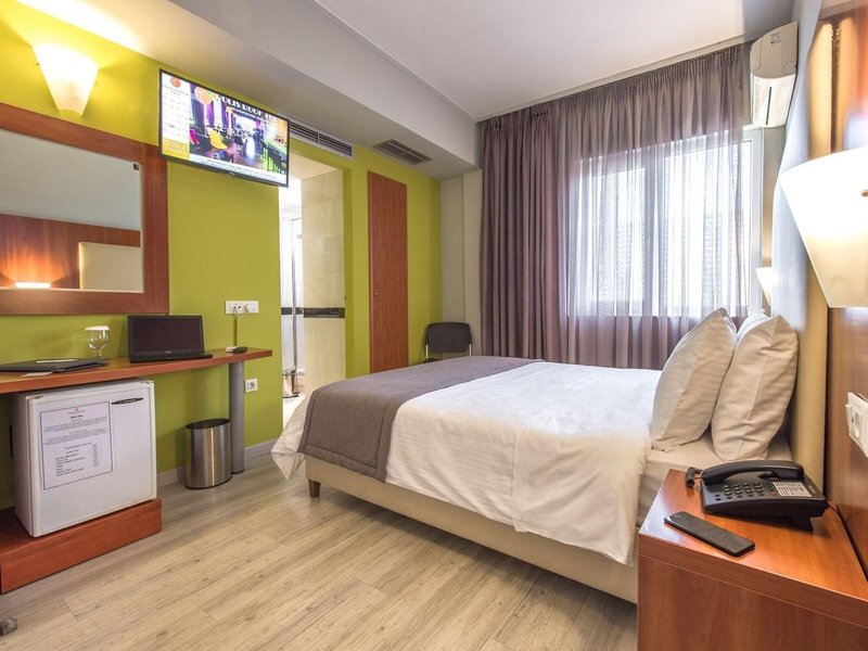 Polis Grand 26 - Room Example