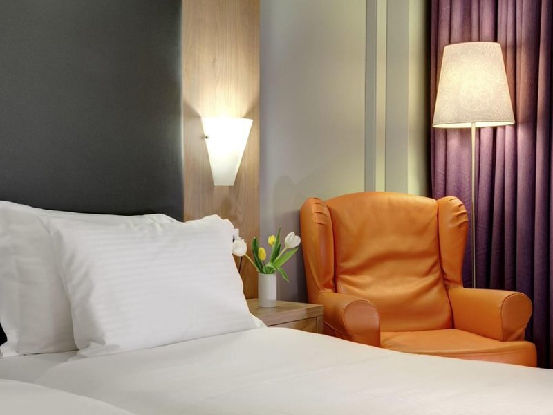 Polis Grand 32 - Room Example