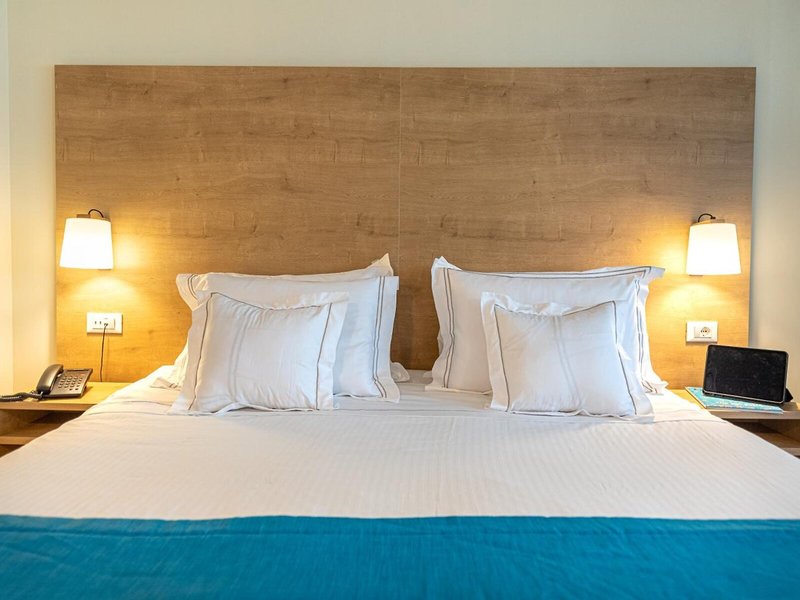 Polis Grand 36 - Room Example