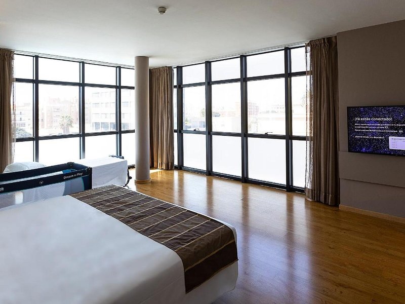 Tryp Indalo 32