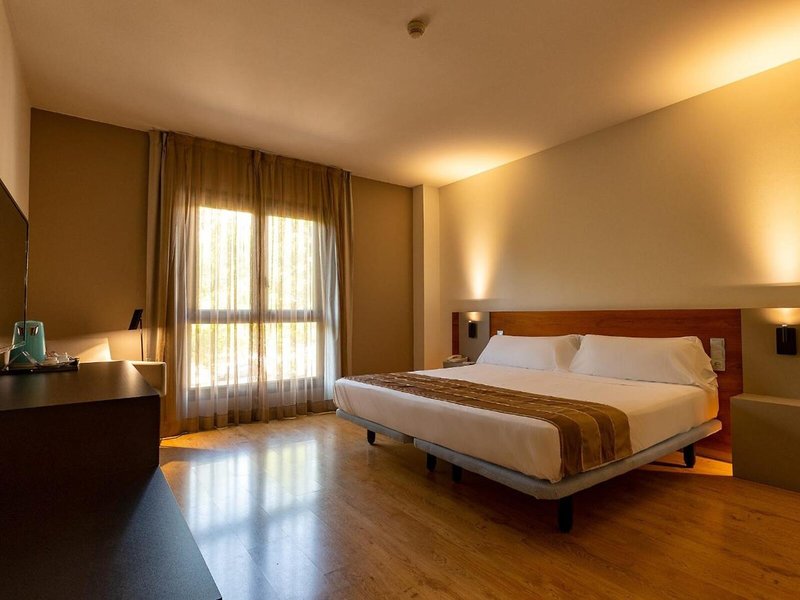 Tryp Indalo 33