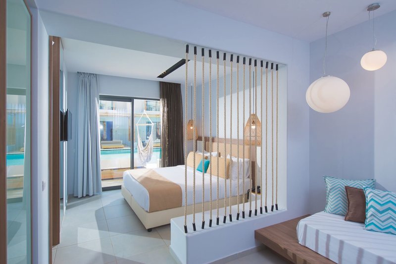 Paralos Lifestyle Beach 7