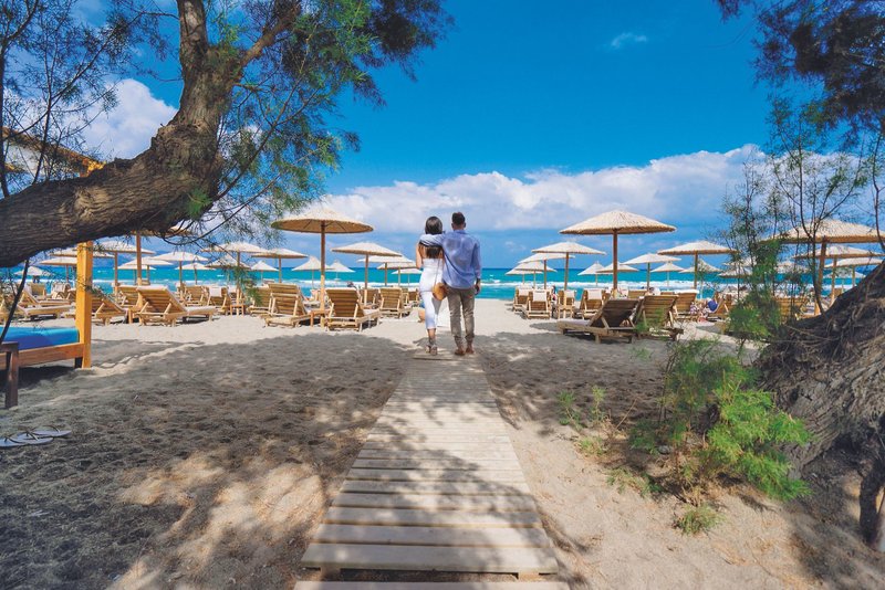 Paralos Lifestyle Beach 17
