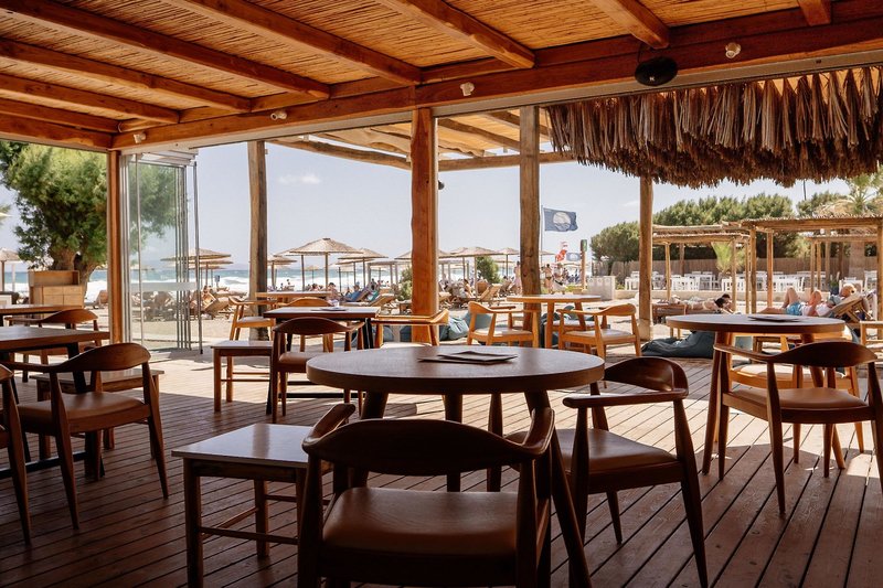 Paralos Lifestyle Beach 22