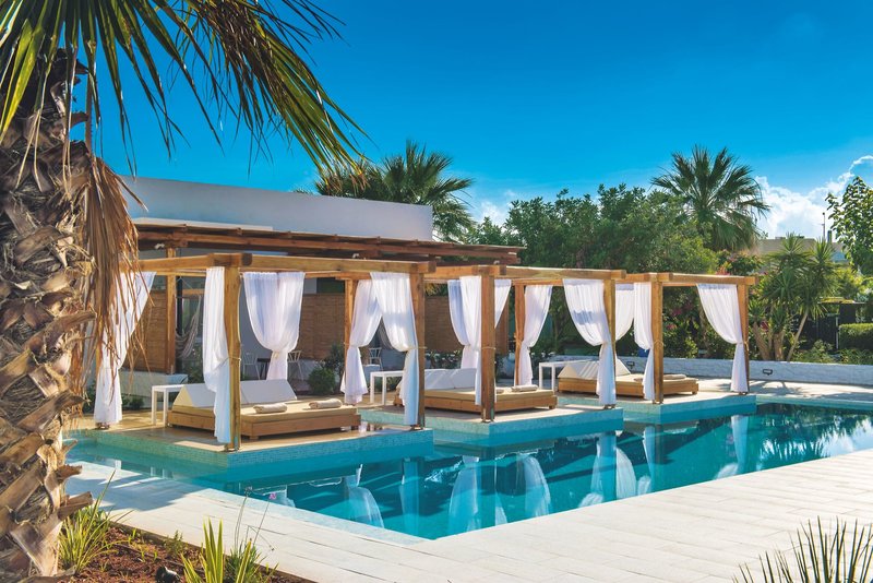 Paralos Lifestyle Beach 24