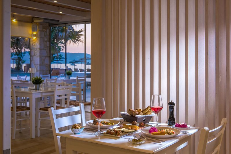 Paralos Lifestyle Beach 31