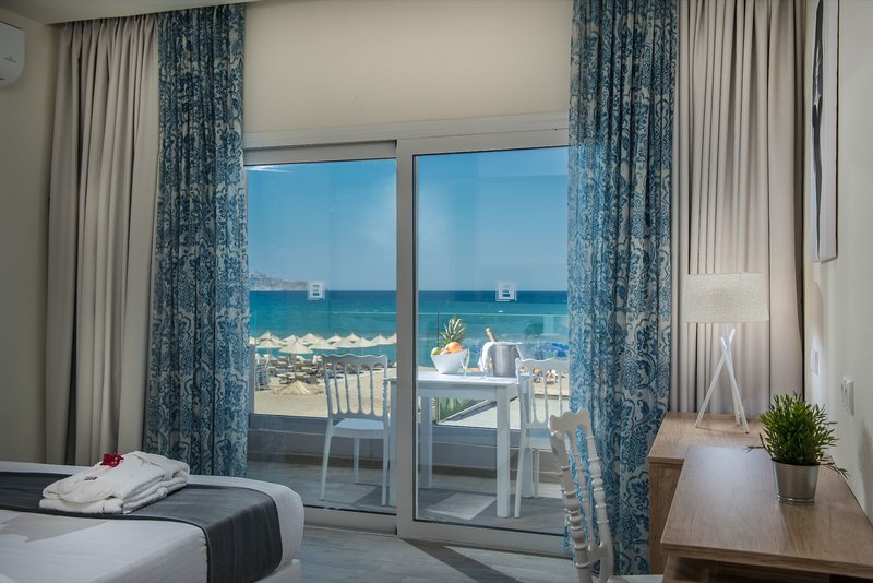 Paralos Lifestyle Beach 47