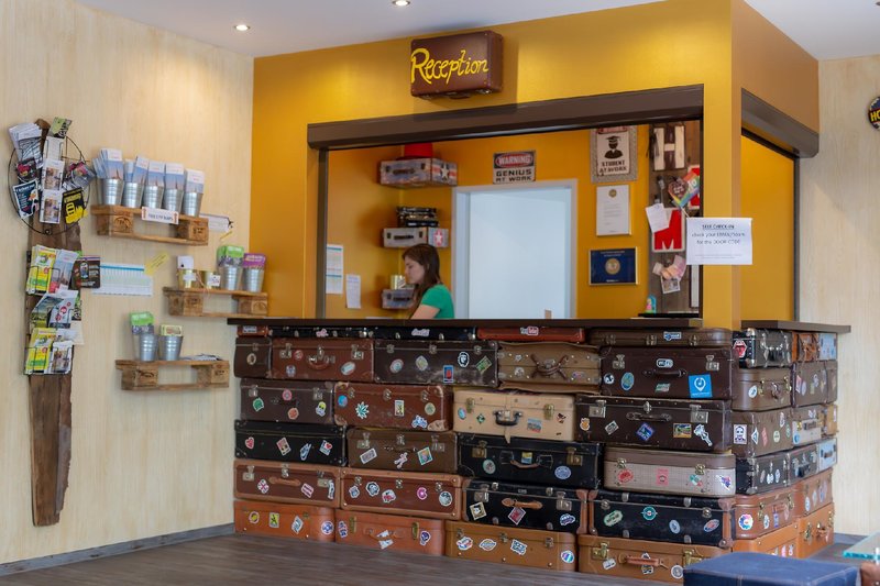 Do Step Inn Central 4