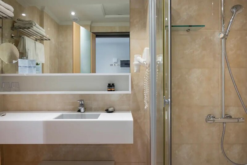 Corissia Princess 32