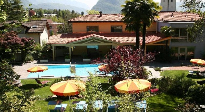 Lugano Youth Hostel