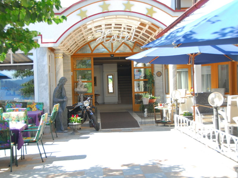 Alexanderhof 3