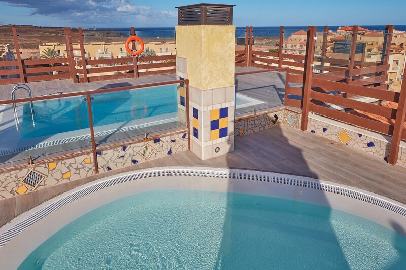 Hotel Chatur Costa Caleta 22