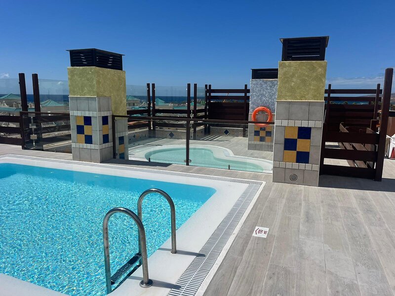 Hotel Chatur Costa Caleta 27