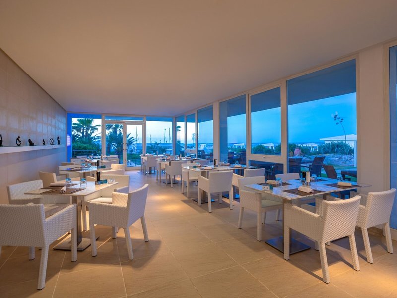 Radisson Blu Palace Resort & Thalasso 30