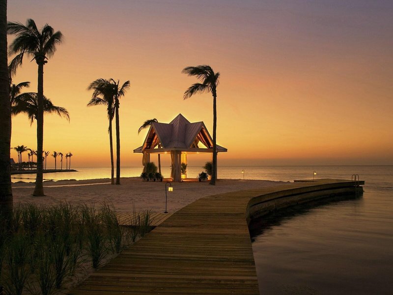 Tranquility Bay Beachfront Resort 11