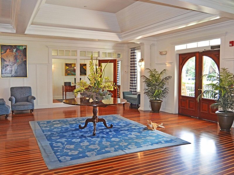 Tranquility Bay Beachfront Resort 25