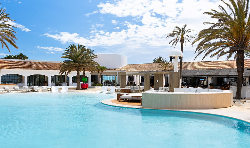 Destino Five Ibiza 1