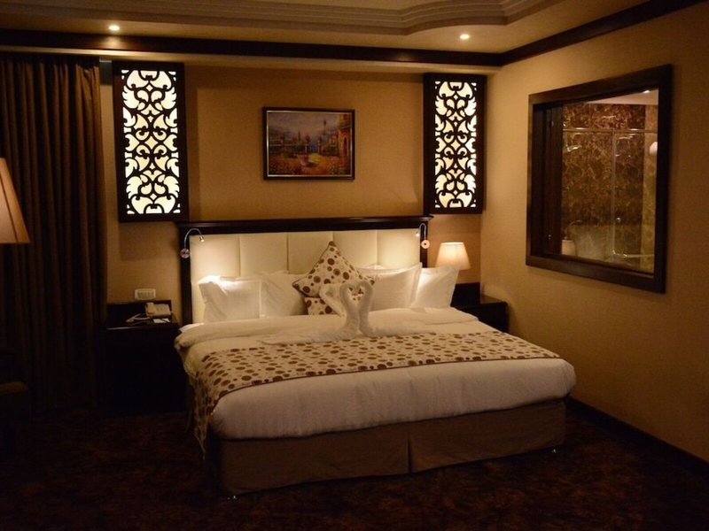 Rojina Hotel 6