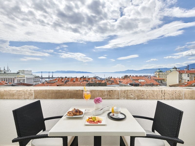 Grand Hotel Bonavia 16