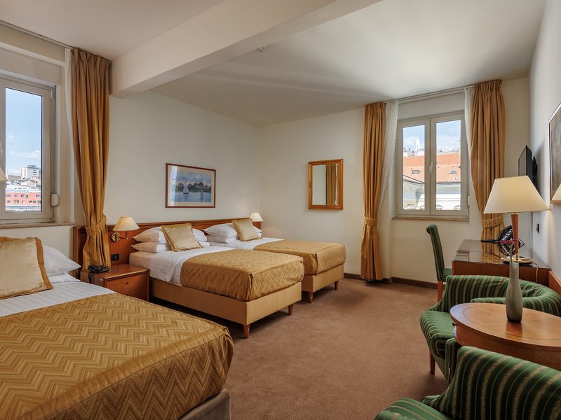 Grand Hotel Bonavia 39