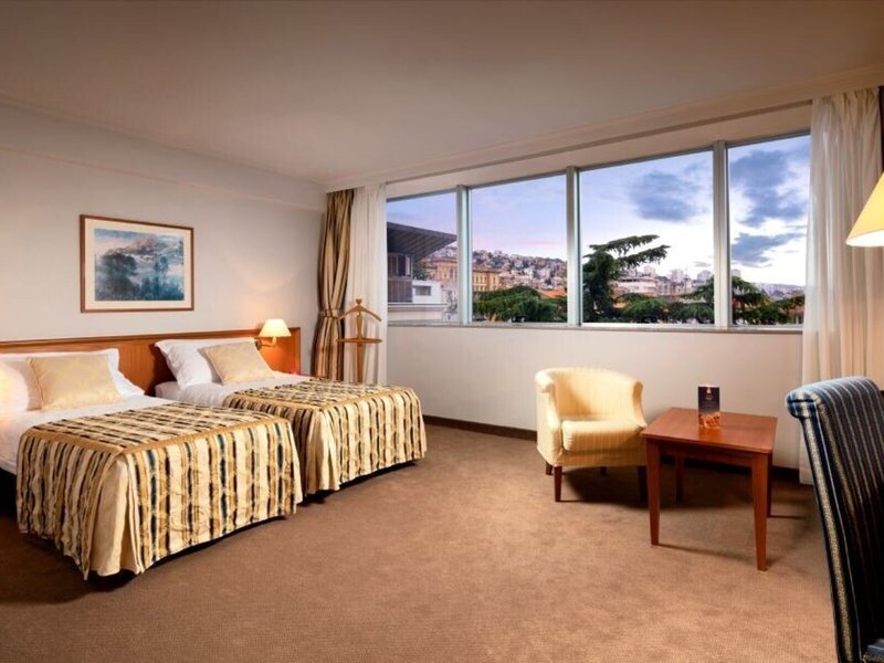 Grand Hotel Bonavia 46