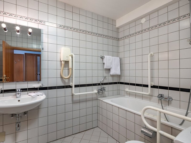 Grand Hotel Bonavia 50