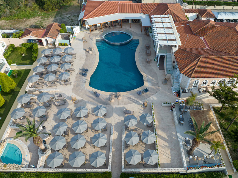 The Marelen Hotel  3