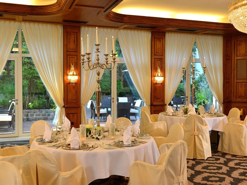 Best Western Premier Parkhotel Kronsberg 17
