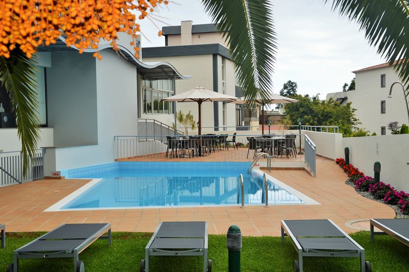 Madeira Bright Star 10