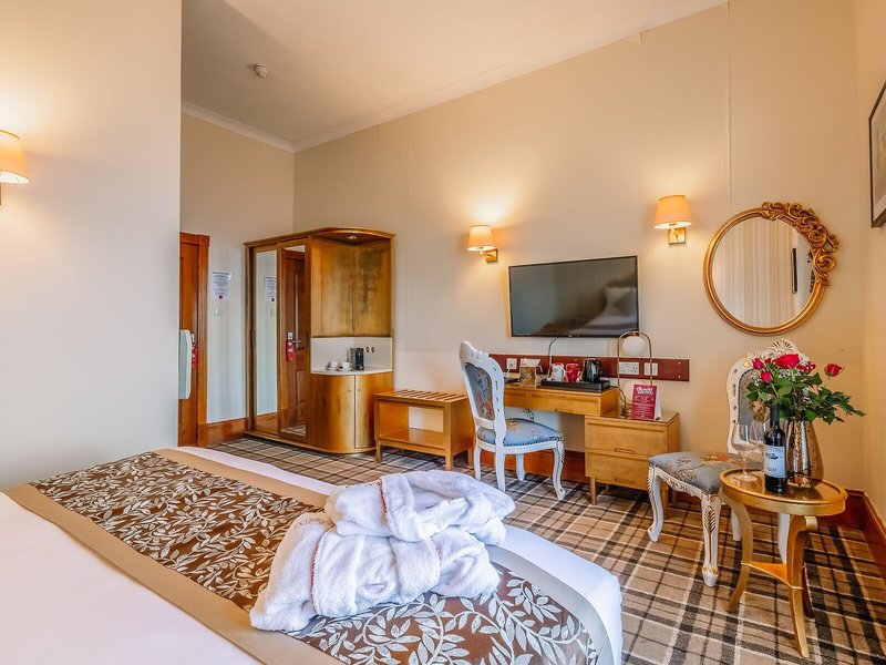 Muthu Alexandra Hotel 43 - Room Example