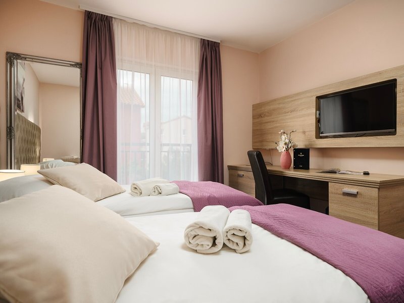 Stella Maris Hotel & Suites 15