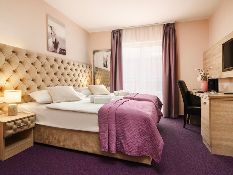 Stella Maris Hotel & Suites 16