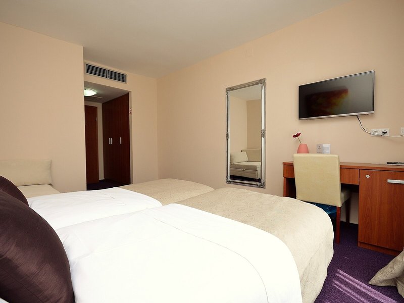 Stella Maris Hotel & Suites 40