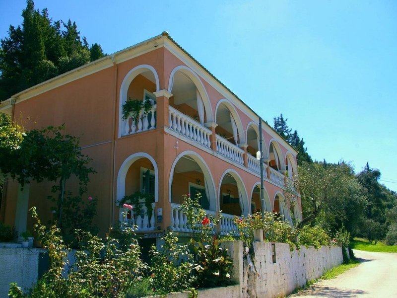 Villa Angeliki Studios & Apartments 2