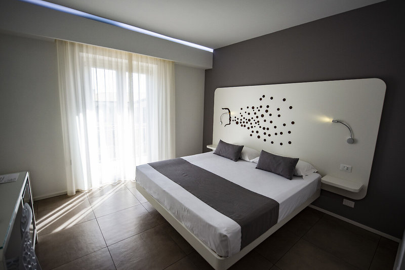 Aether Suites Tropea 6