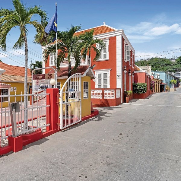 The Ritz Village 4