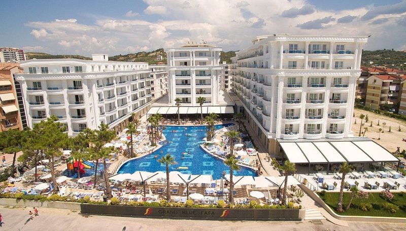 Hotel Grand Blue Fafa 2 - Exterior