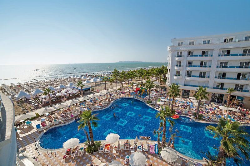 Grand Blue Fafa Resort 1