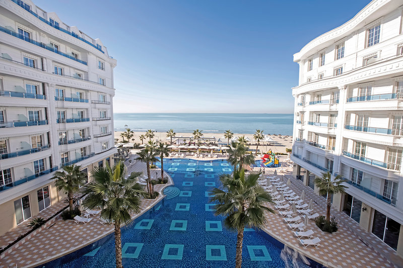 Grand Blue Fafa Resort 2