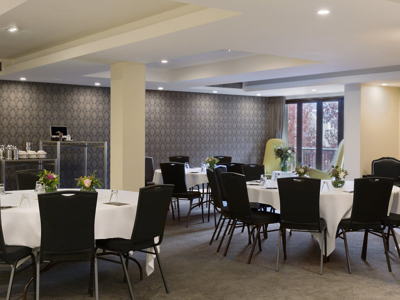 Sofitel Queenstown Hotel & Spa 10