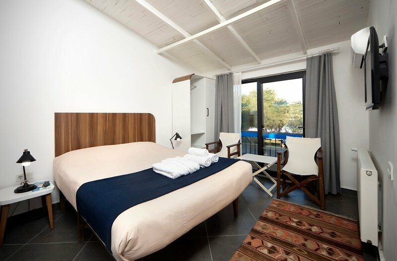 Maya Bistro Hotel Beach 2